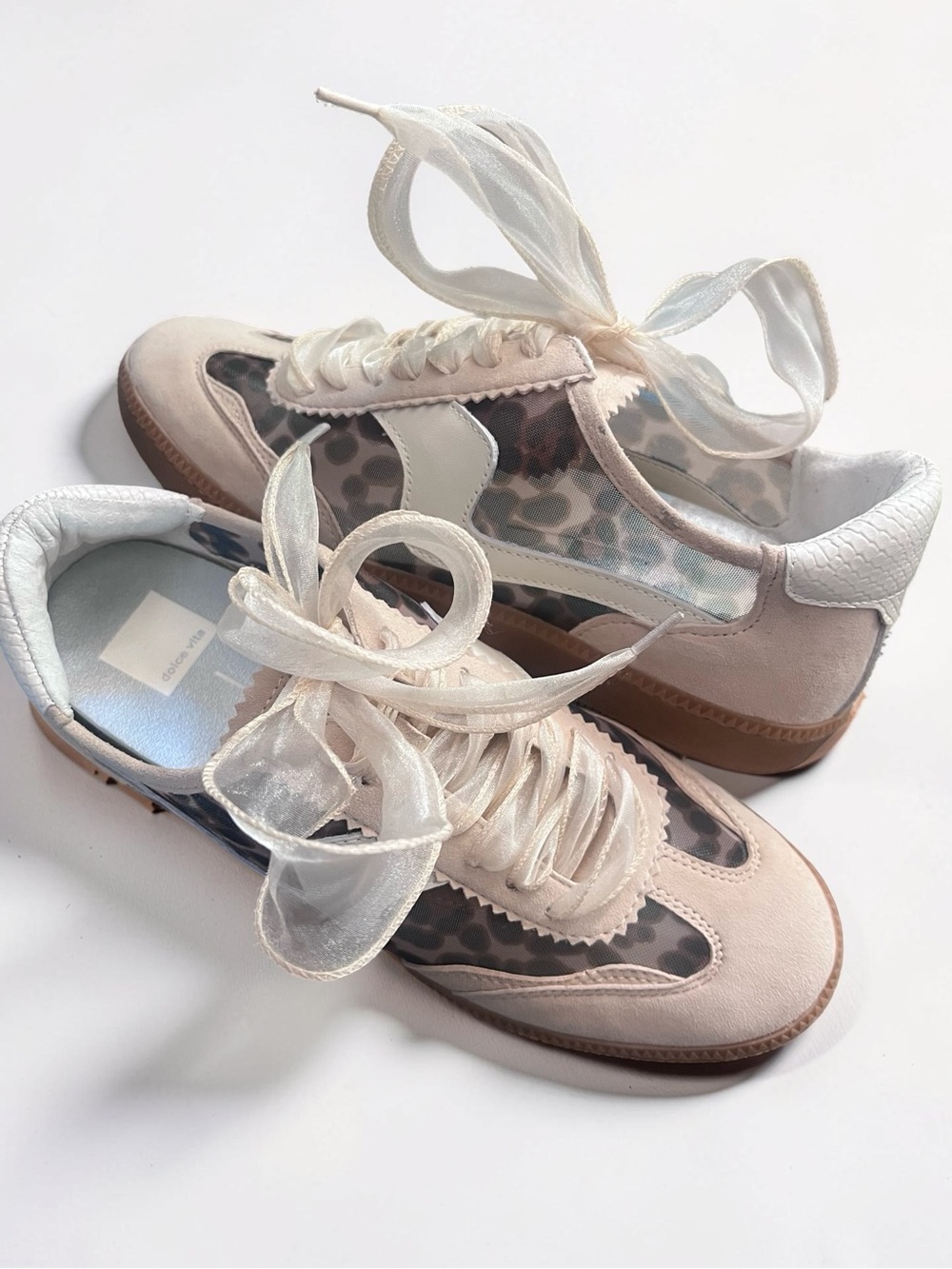 Dolce Vita Notice Sneakers In Brown Pattern - Picture 4 of 15